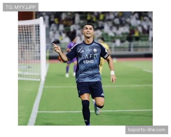 压制后防牵制门将本赛季C罗比上季更频繁前插