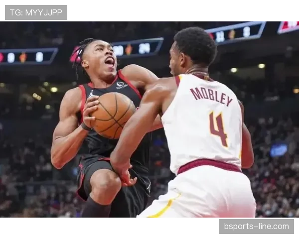 斯科蒂·巴恩斯三分提升显著，替补效率超越首发对手