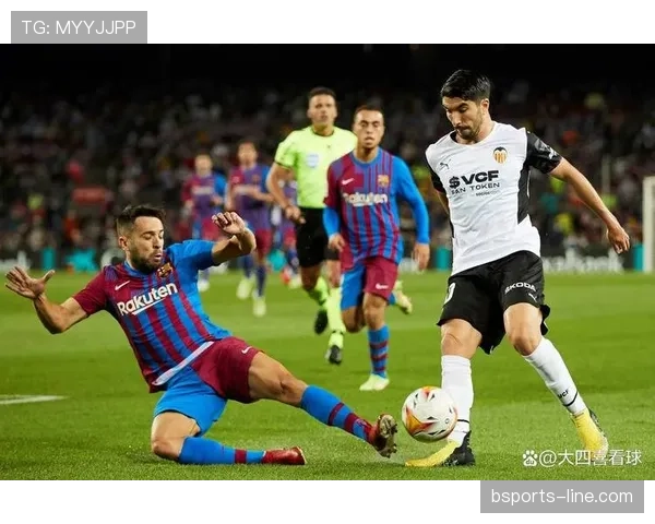 瓦伦西亚财政危机长期影响持续制约球队表现与赛季稳定性